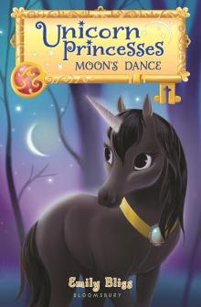 Moon's Dance Read online